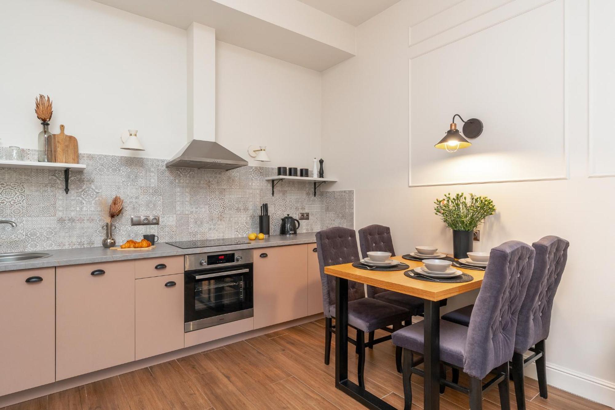 Cozy Apartment In Old Town Krasków Εξωτερικό φωτογραφία